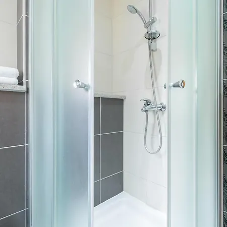 Roko Apartamento Baška Voda